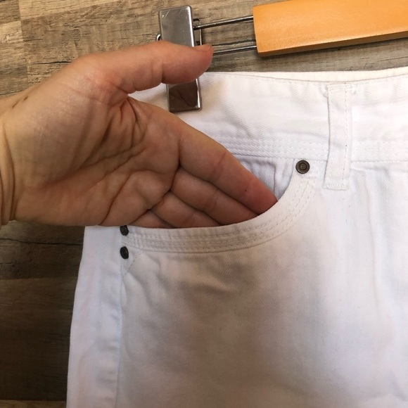 90’s White Denim Coastal Cowgirl Mini Skirt Size 6 - Picture 2 of 7